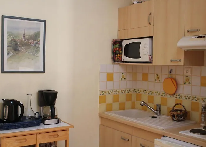 Les Charmes De Vincent - Le Loft Cabernet Bed & Breakfast 4*